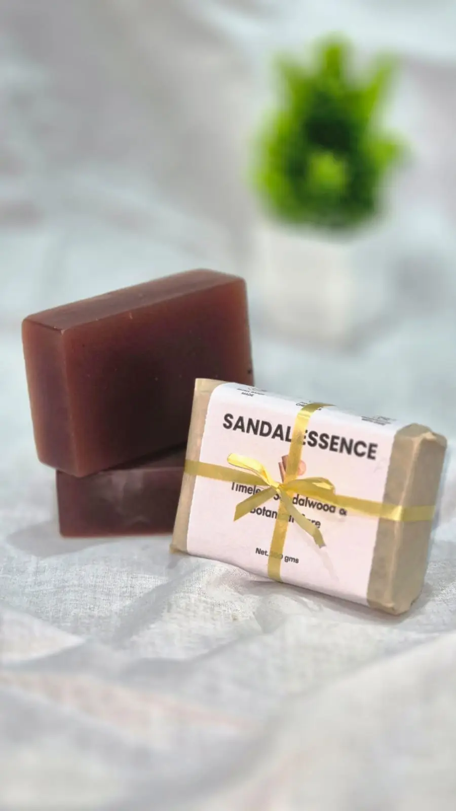 Sandal Essence